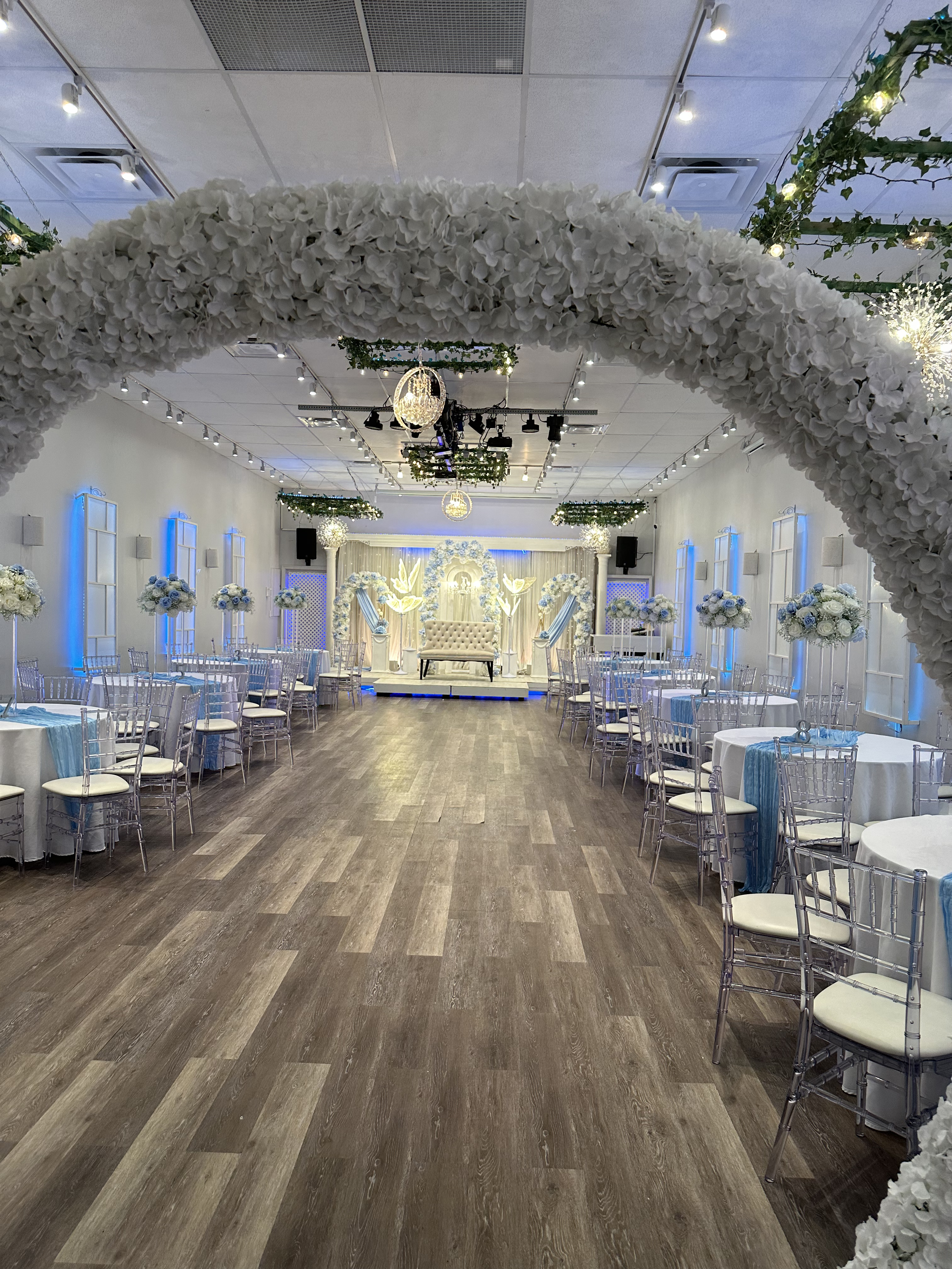 Lafiesta Hall party atmosphere