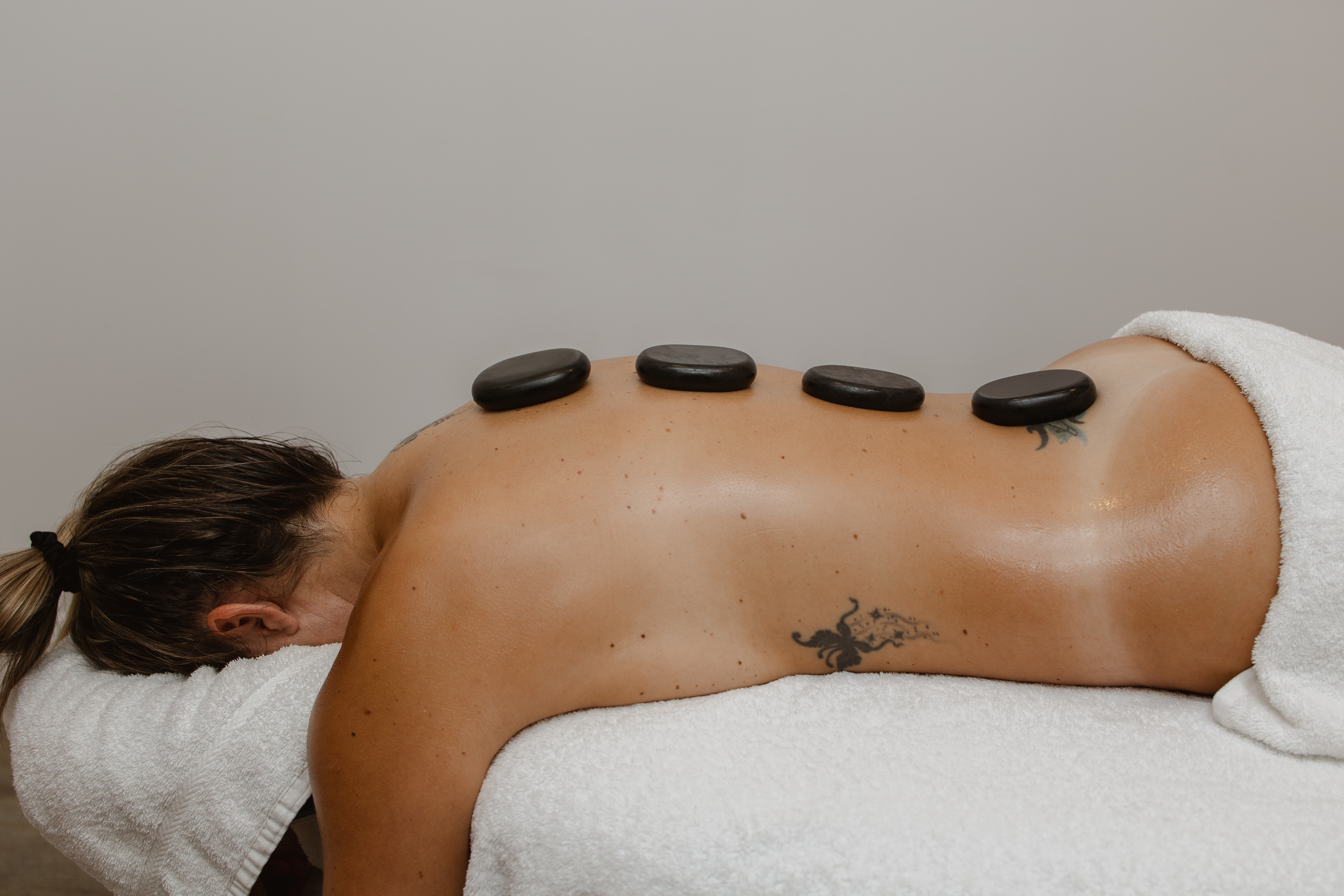 An empty treatment room available to rent at White Stone Wellness