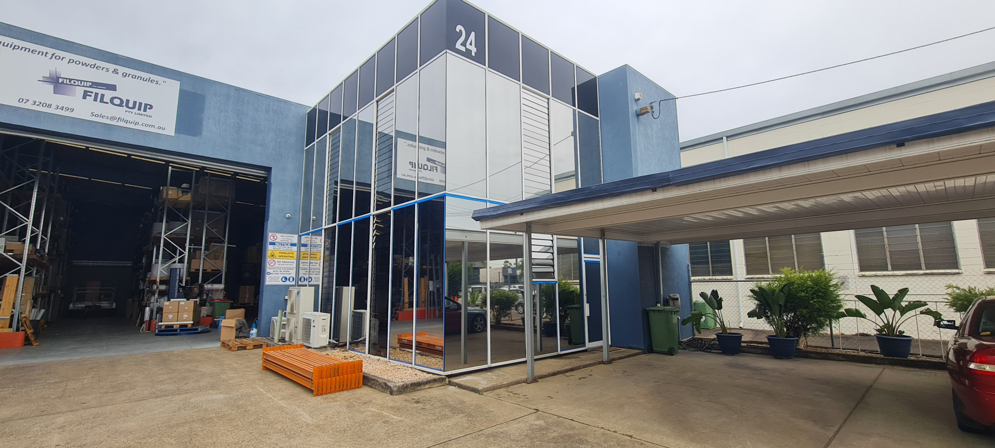 Commercial building tinting project