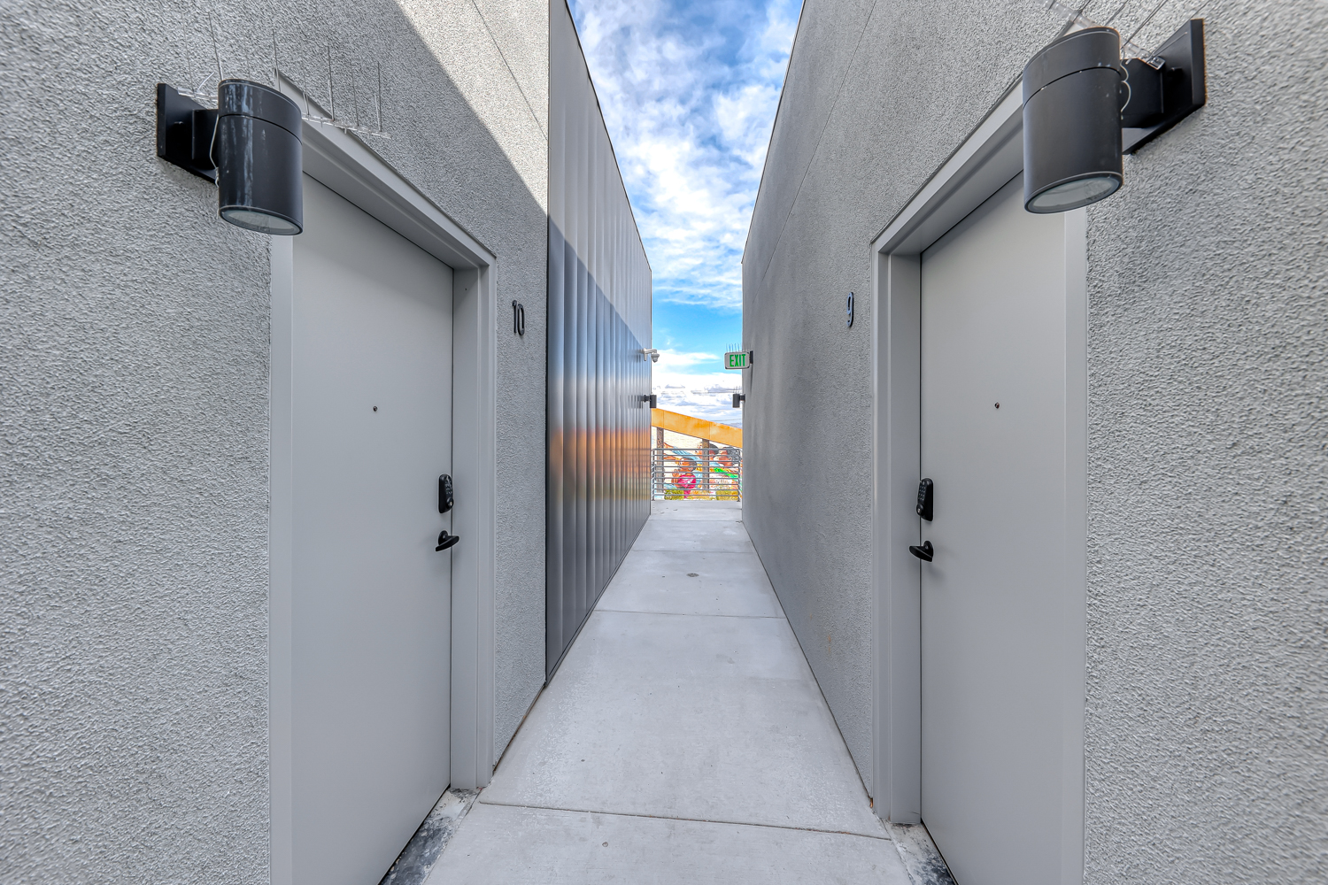 Unit entry corridor