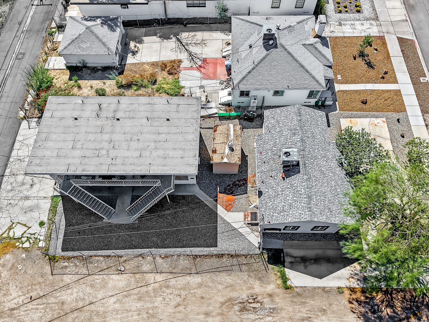 Aerial view of property and surrounding downtown blocks