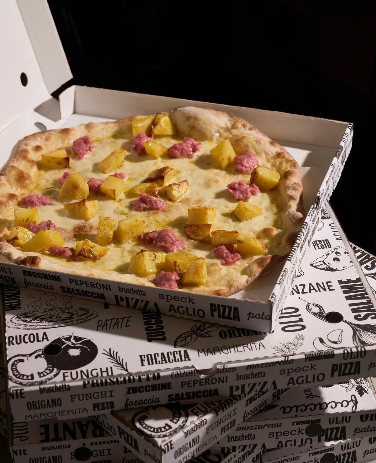 Pizza gourmet Mani in Pasta