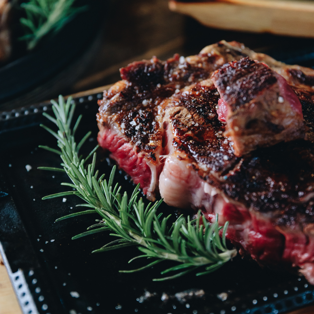 Carne alla brace servita durante la Festa Argentina