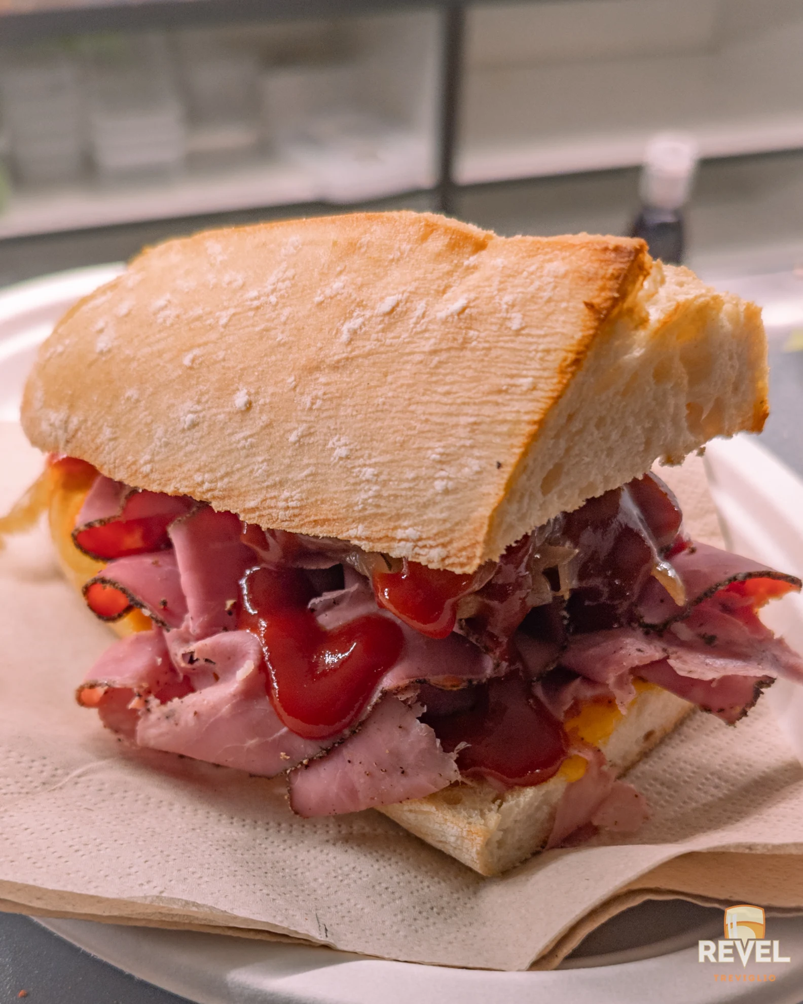 Panino Pastrami del Revel