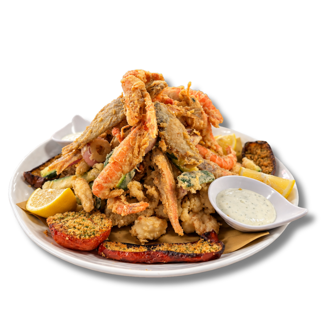 La Gran Frittura di Mare di Acquapazza, con pesce fritto, gamberi, calamari e contorno