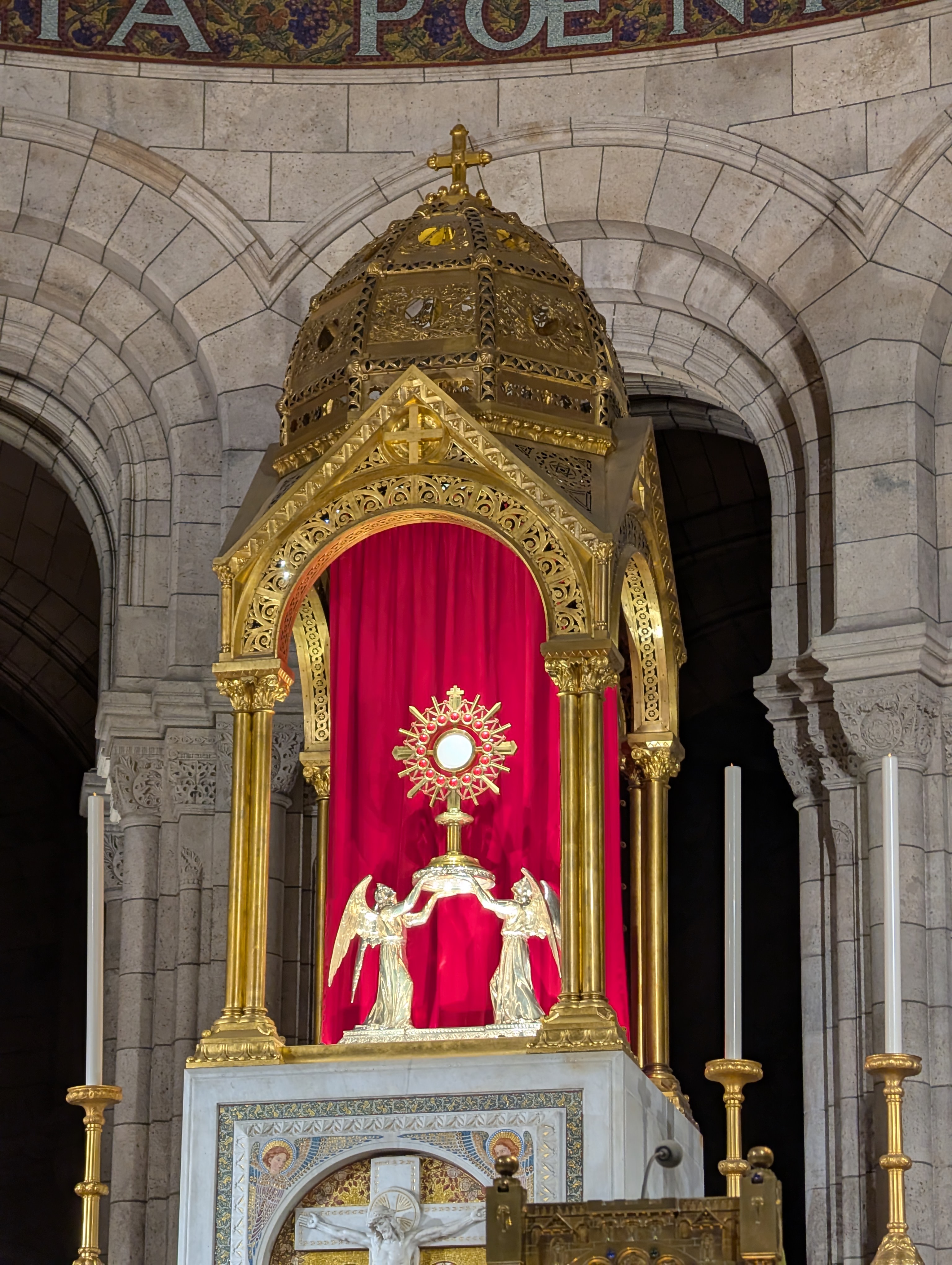 monstrance