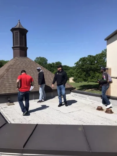 Wimberley Solar and RKG Roofing visit Titan Solar Power. Titan Solar Power is one of Wimberley Solar's proud partners in bringing solar to the Wimberley, Texas community.