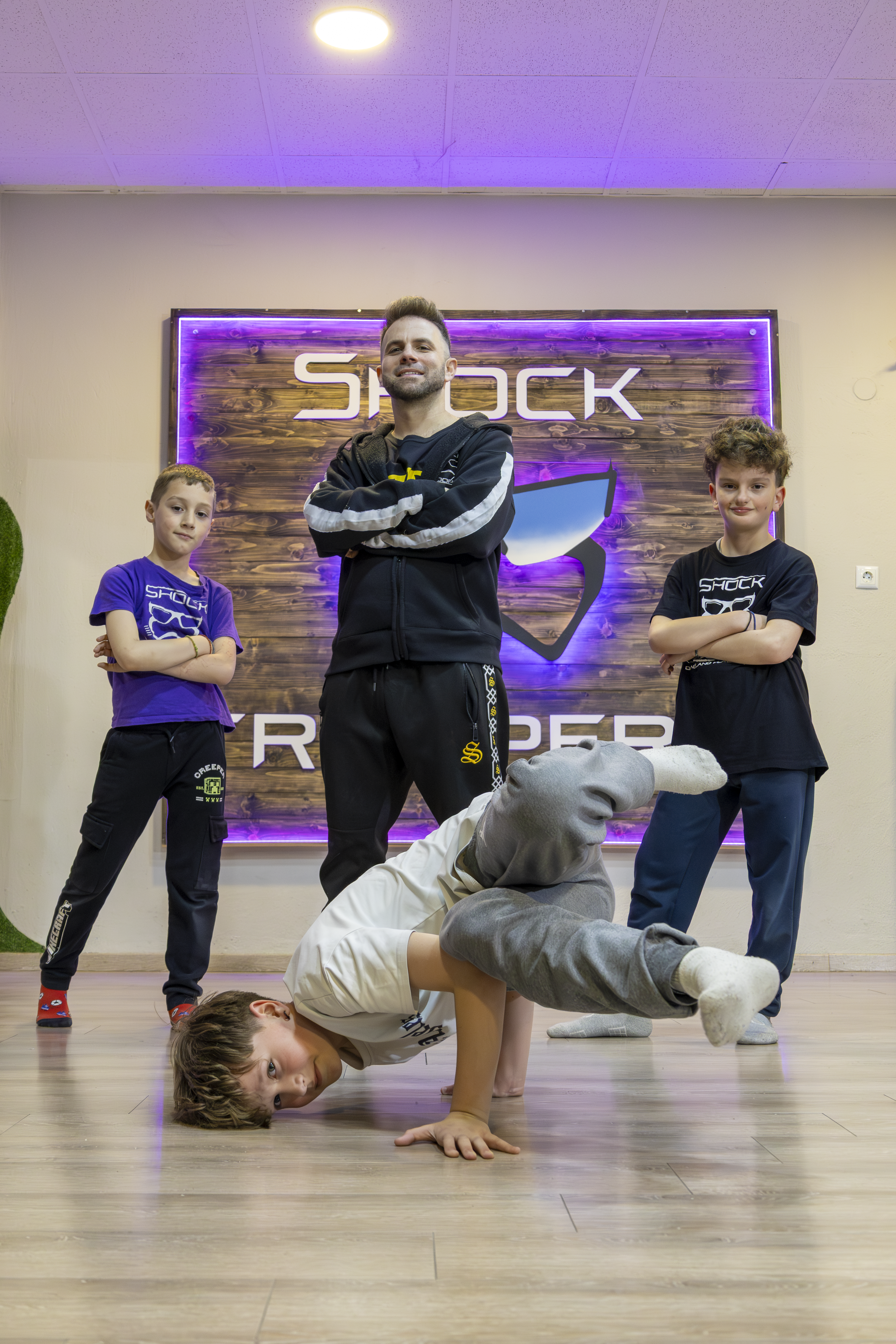 Μαθητές Shock Troopers στο studio