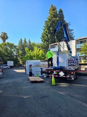 {{ custom_values.service_1 }} in {{custom_values.area_3})