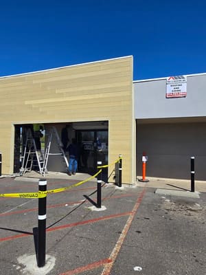 {{ custom_values.service_1 }} in {{custom_values.area_1})