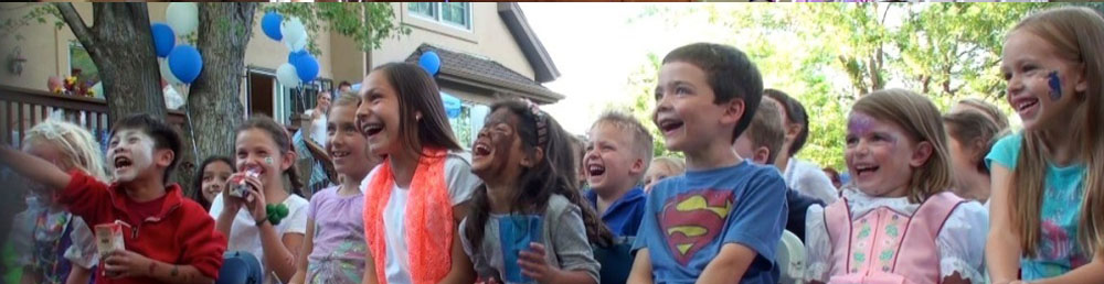 Children laughing during the show