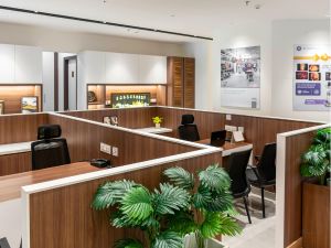 {{ custom_values.service_3 }} in {{custom_values.area_3})