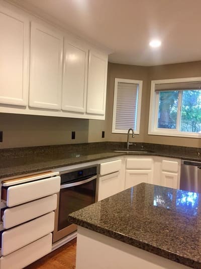 {{ custom_values.service_2 }} in {{custom_values.area_3})