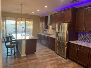 {{ custom_values.service_4 }} in {{custom_values.area_7})