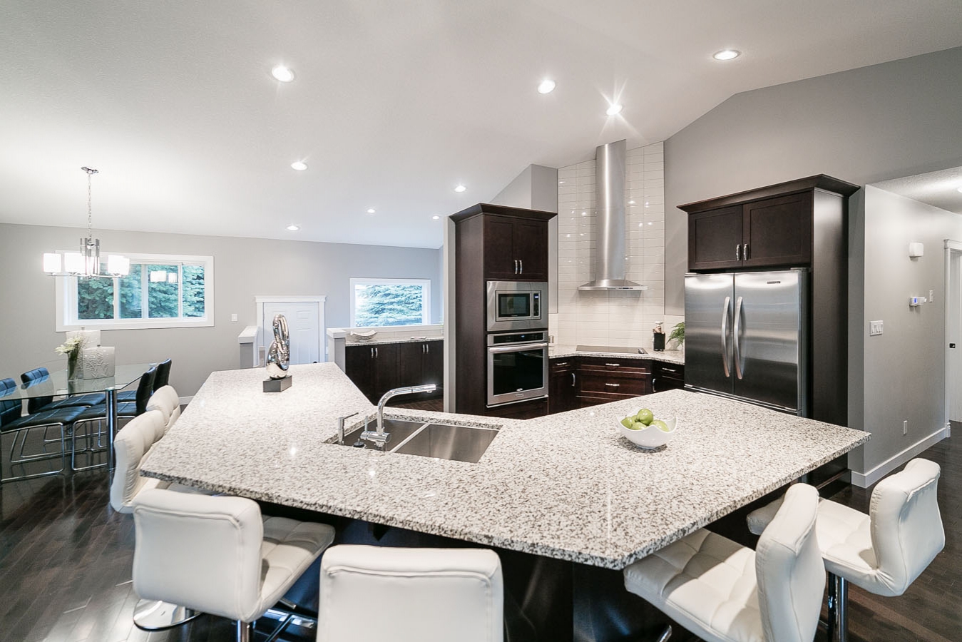 modern kitchen renovation in Edmonton