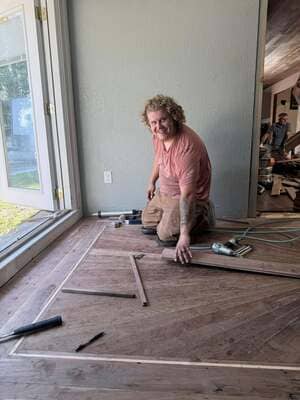 {{ custom_values.service_3 }} in {{custom_values.area_7})