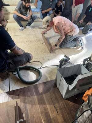 {{ custom_values.service_2 }} in {{custom_values.area_7})