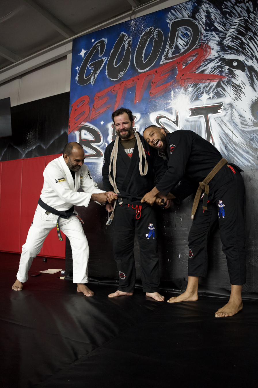 Adult BJJ practitioners in Gi training at NoWorries Academy