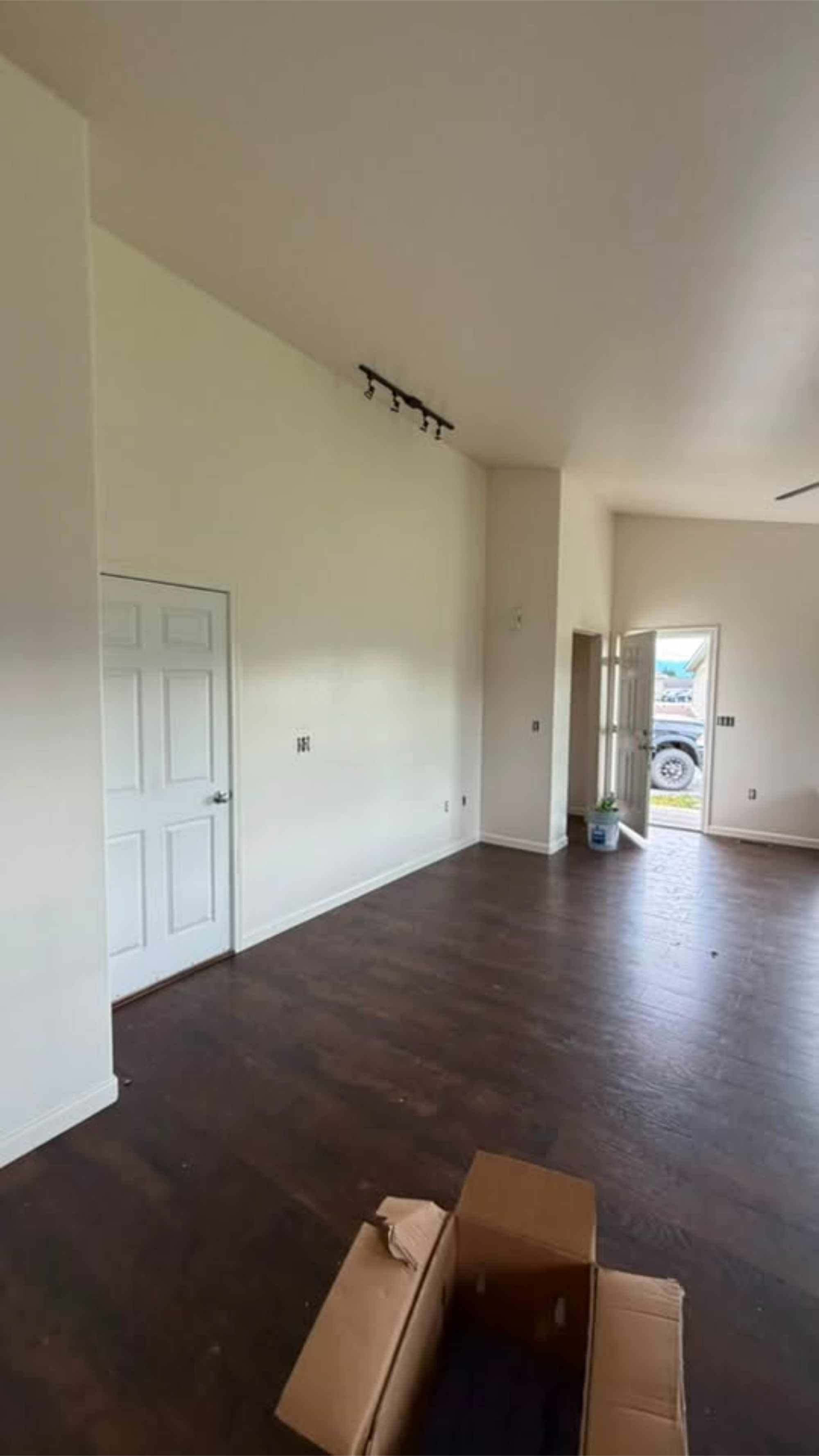 Smooth drywall finish and texture work