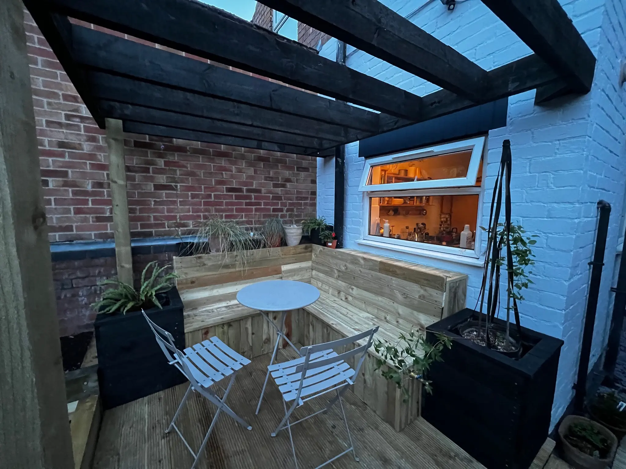 Low-Maintenance Garden Design, Forest Fields, Nottingham - photo 3