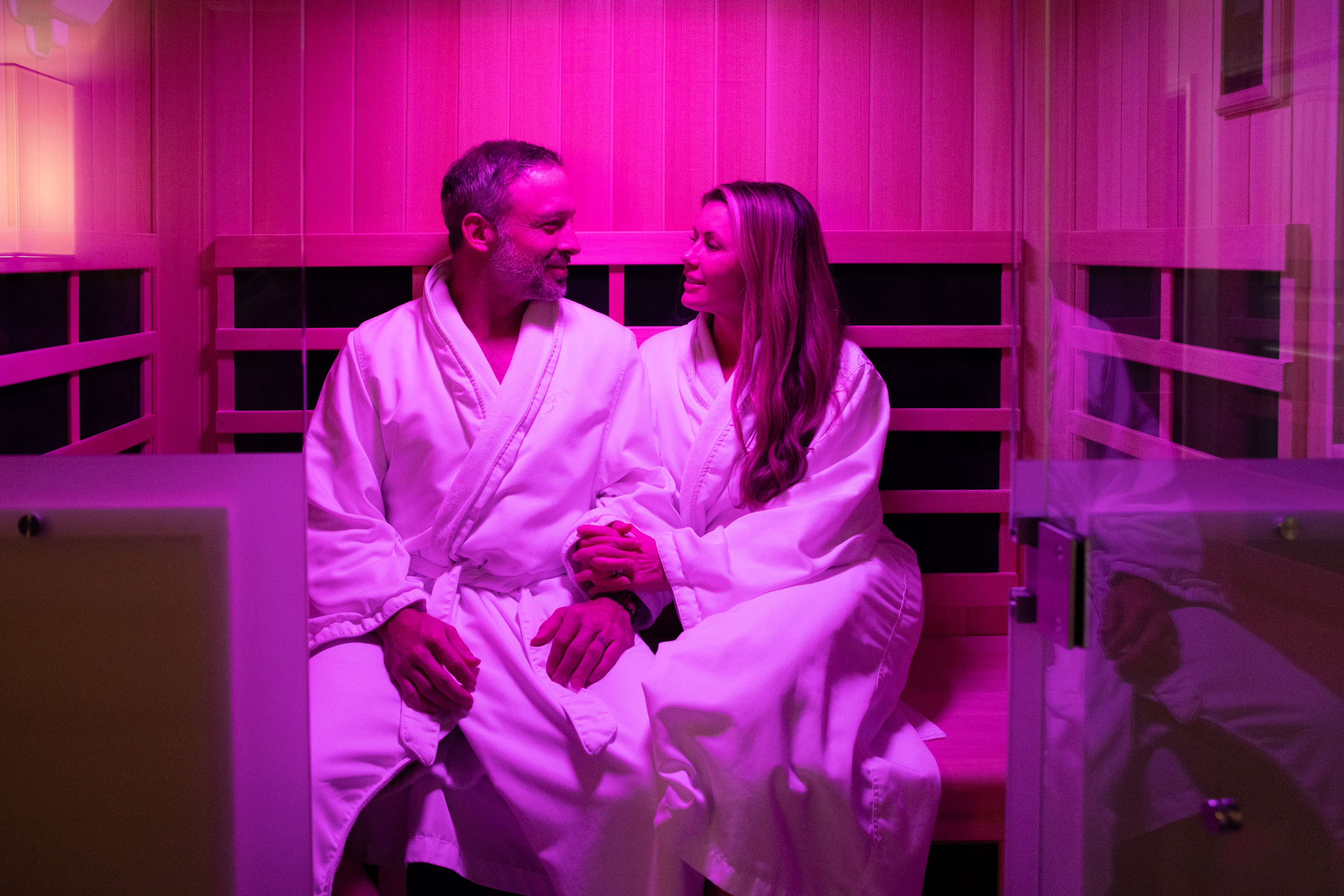 why couples do infrared saunas together