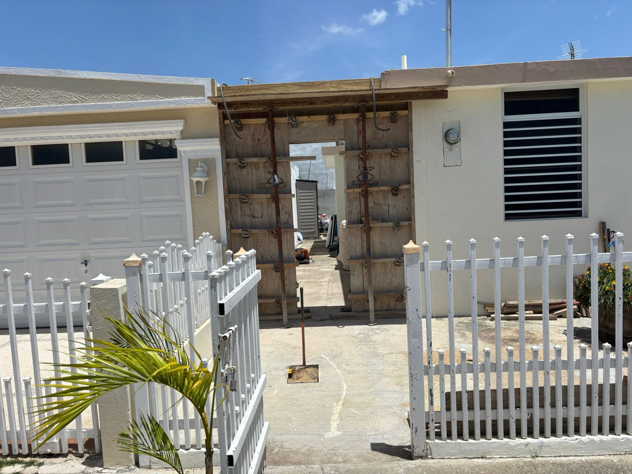 Handyman Services realizado por Ledey Lawn Care