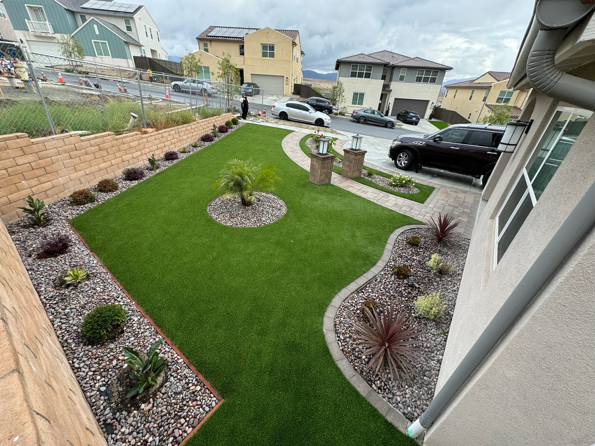 Garden edging and stones