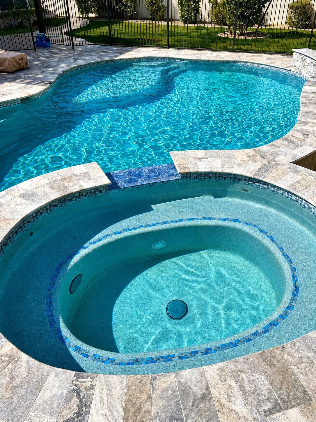 Pool cleaning service in Frisco, TX