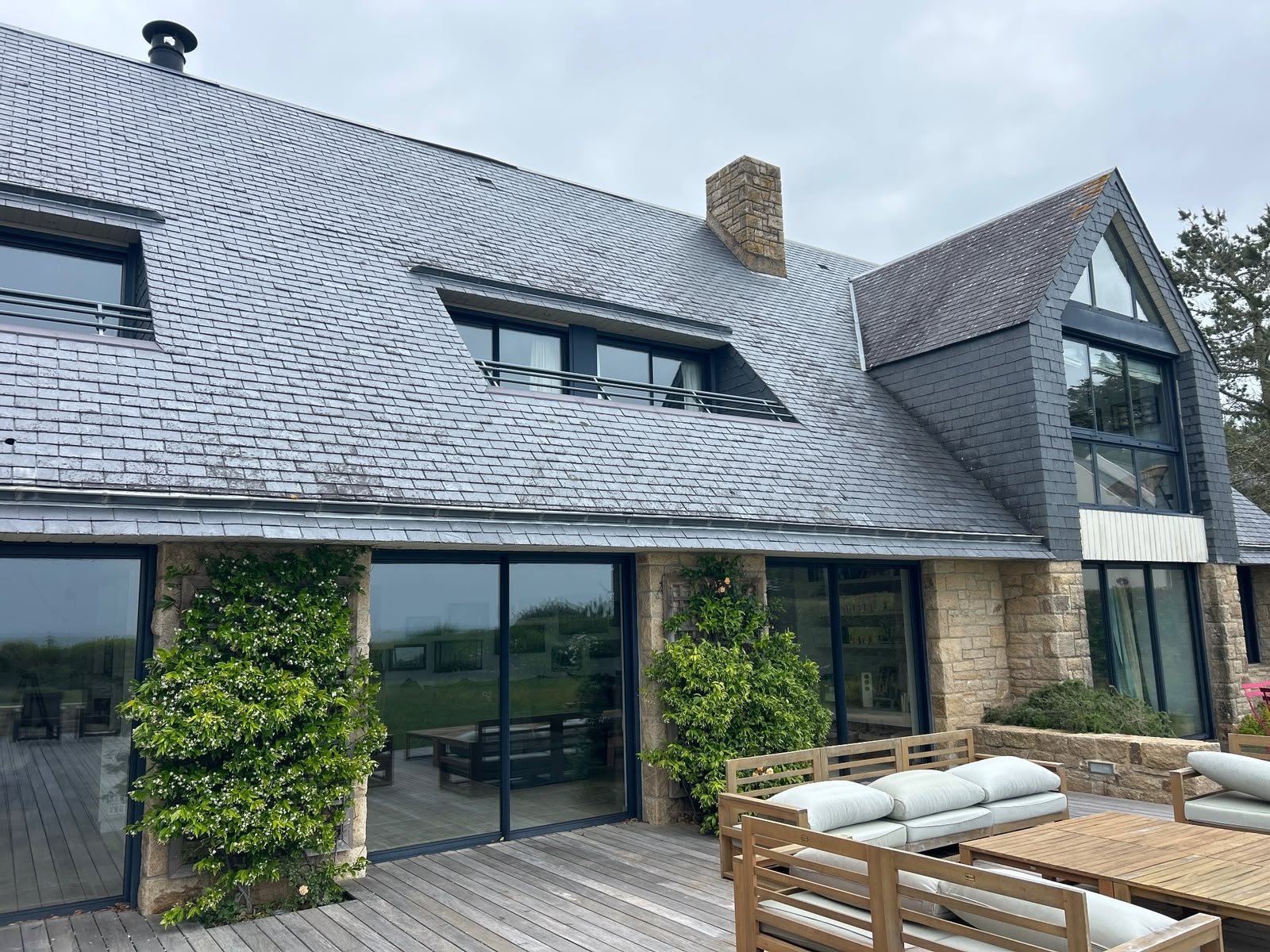 conciergerie résidence secondaire maison pierre ardoise terrasse Morbihan