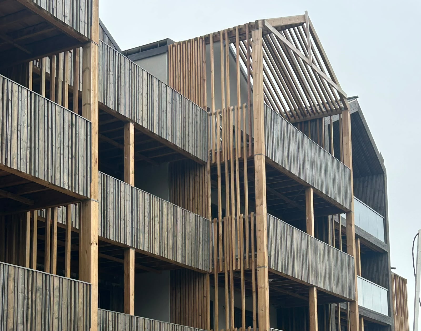 entretien résidence bardage bois balcons Morbihan