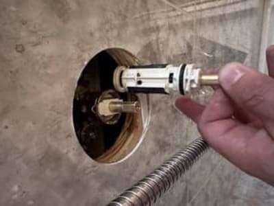 {{ custom_values.service_1 }} in {{custom_values.area_1})