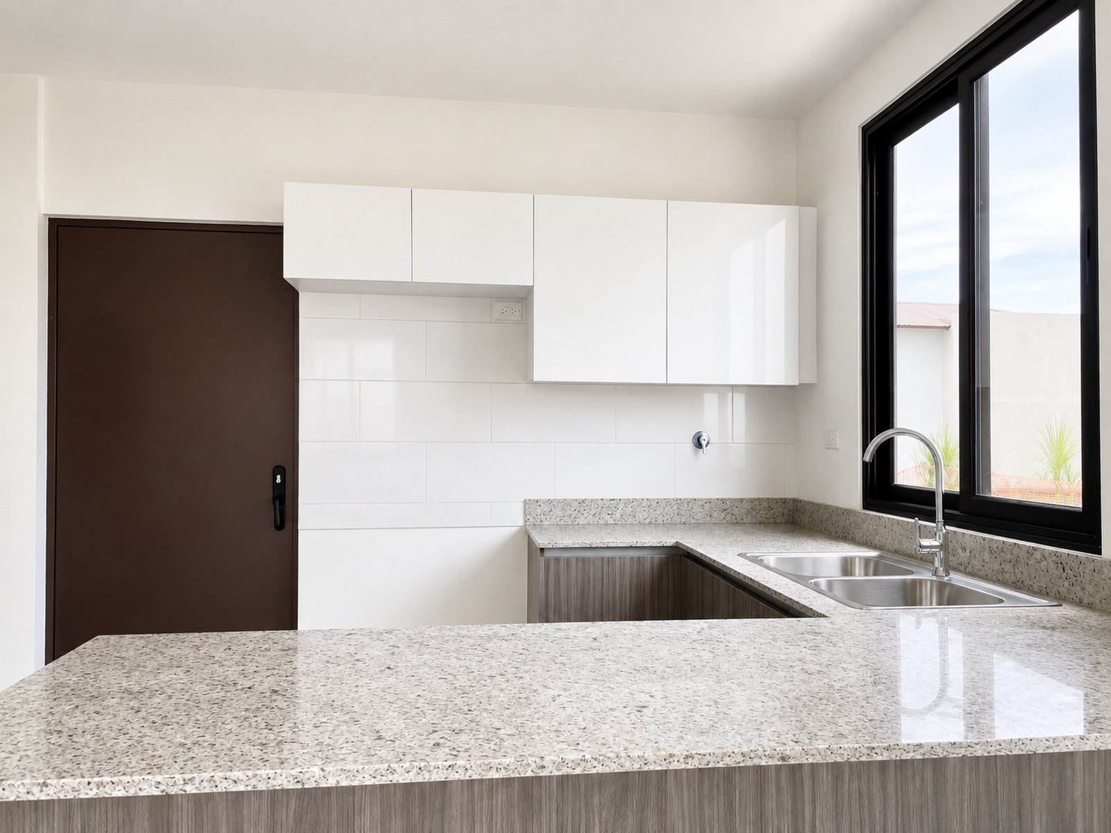 Cocina del modelo Nebraska en Riverview Costa Verde