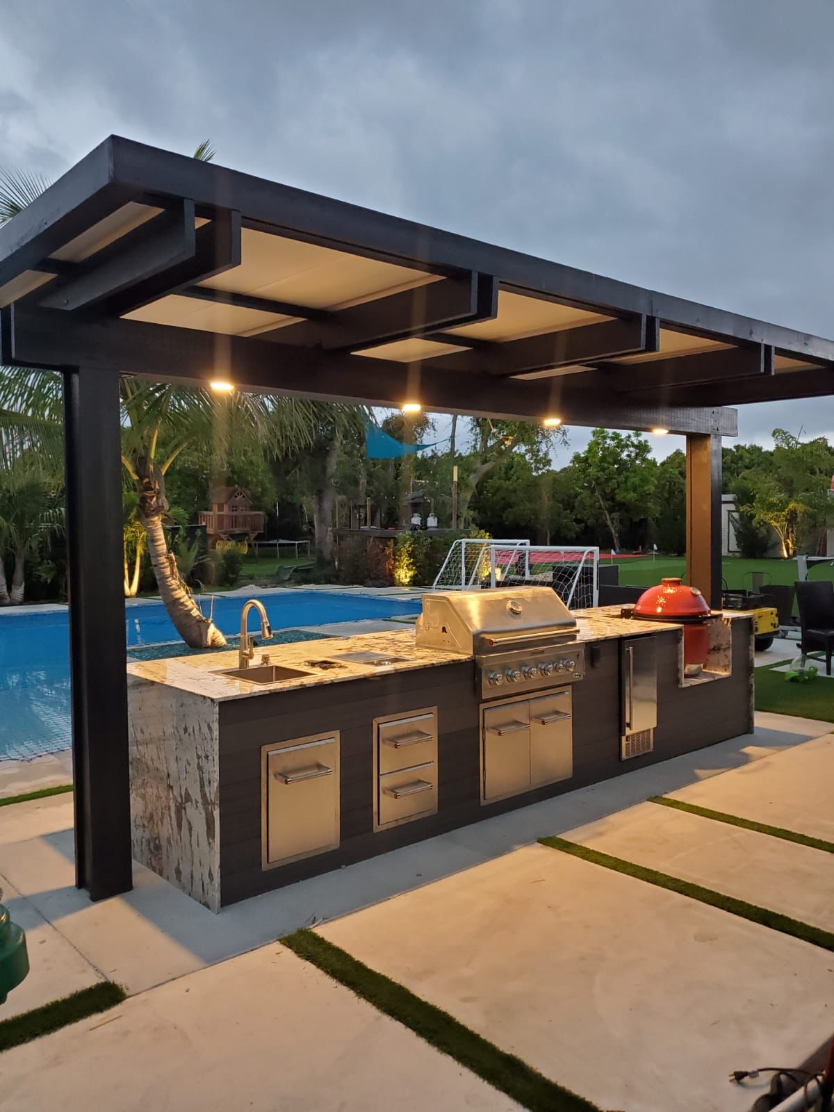 Wondering what a $30K outdoor kitchen gets you in Pinecrest? See real-world features, layouts, materials, and upgrades homeowners are choosing in 2026.