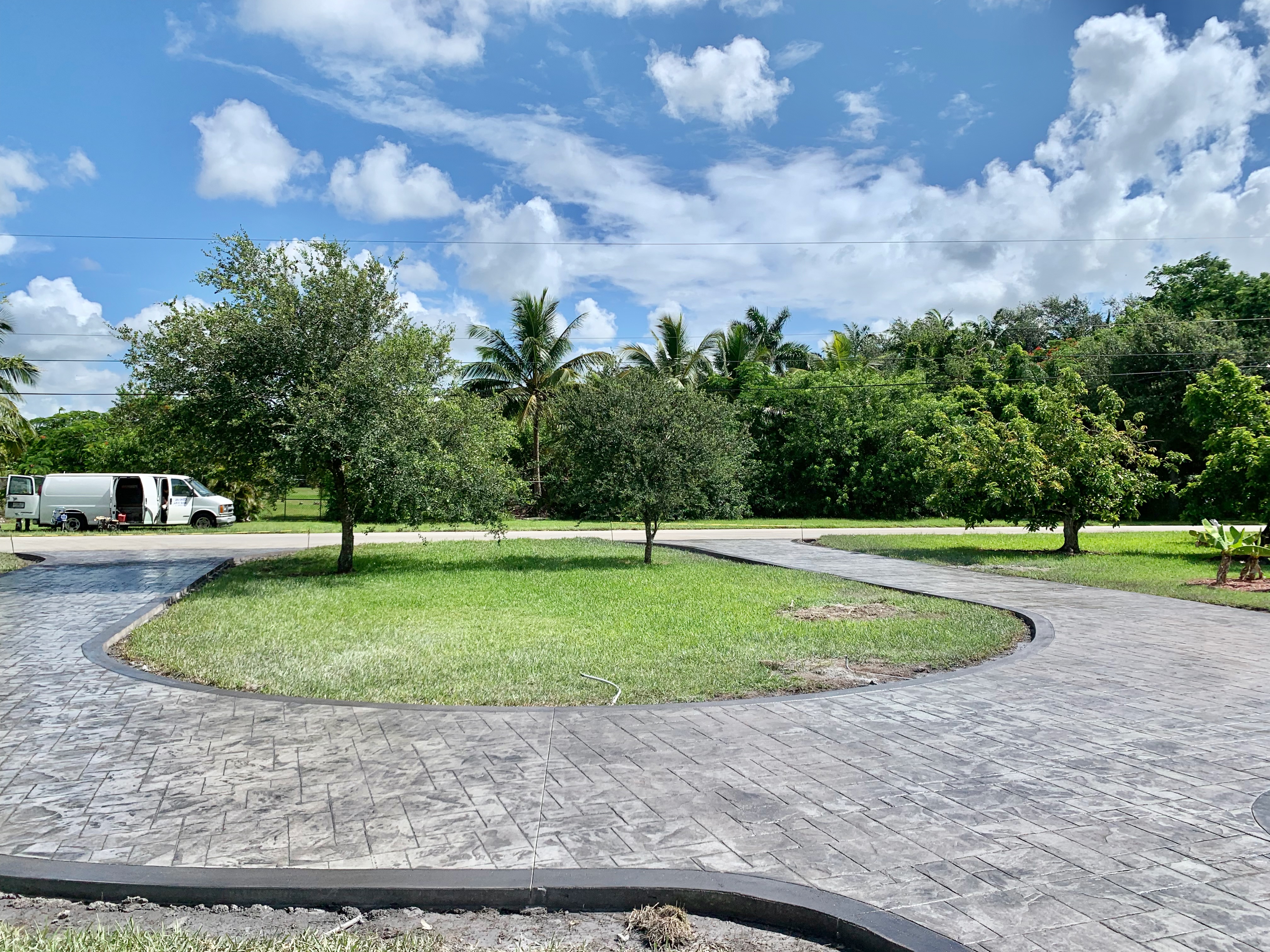 Not sure if your concrete driveway needs repair or full replacement? Learn the warning signs, costs, and how South Florida homeowners can make the right decision.