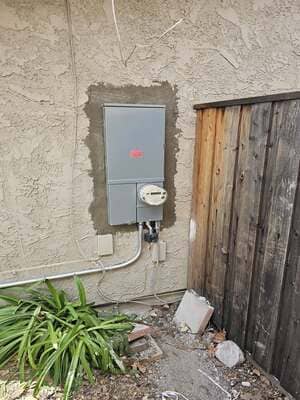 {{ custom_values.service_3 }} in {{custom_values.area_3})