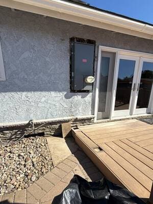 {{ custom_values.service_3 }} in {{custom_values.area_3})