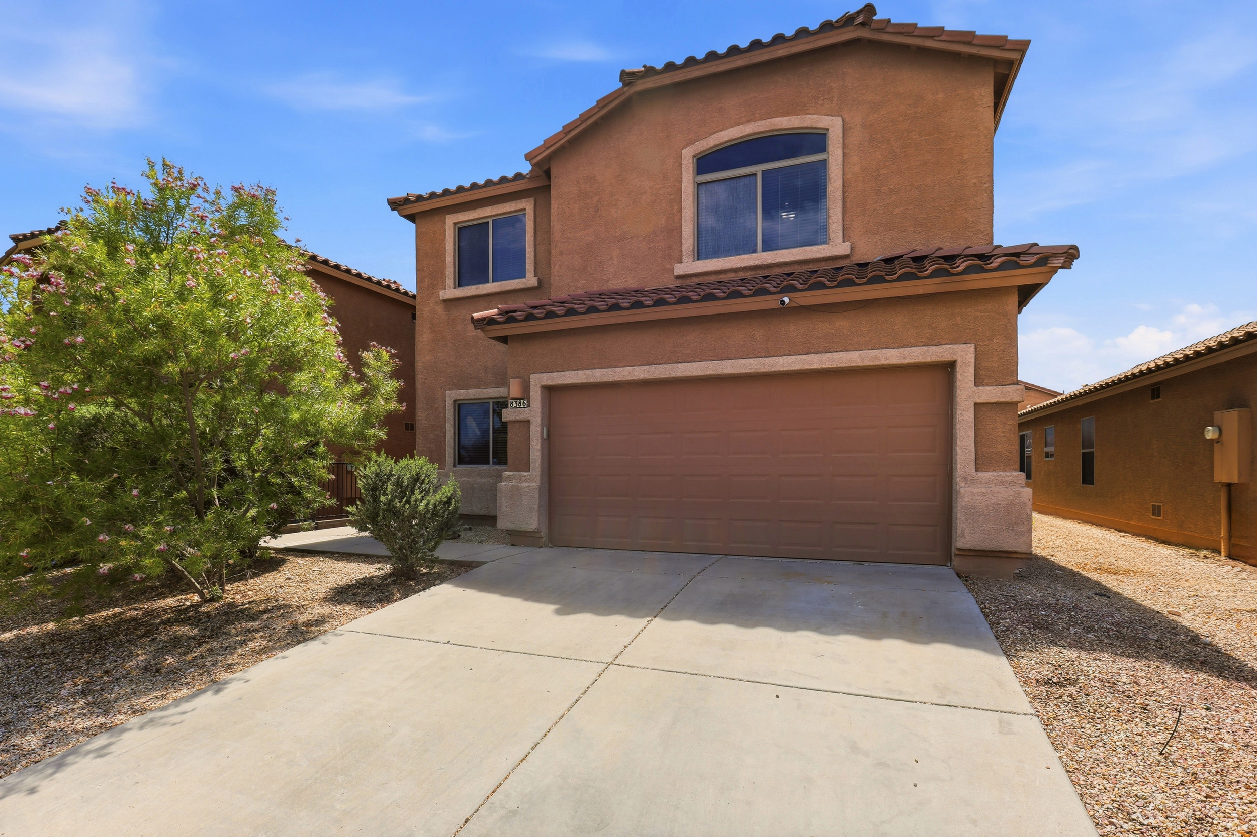 A Tucson-area home in a Southern Arizona neighborhood