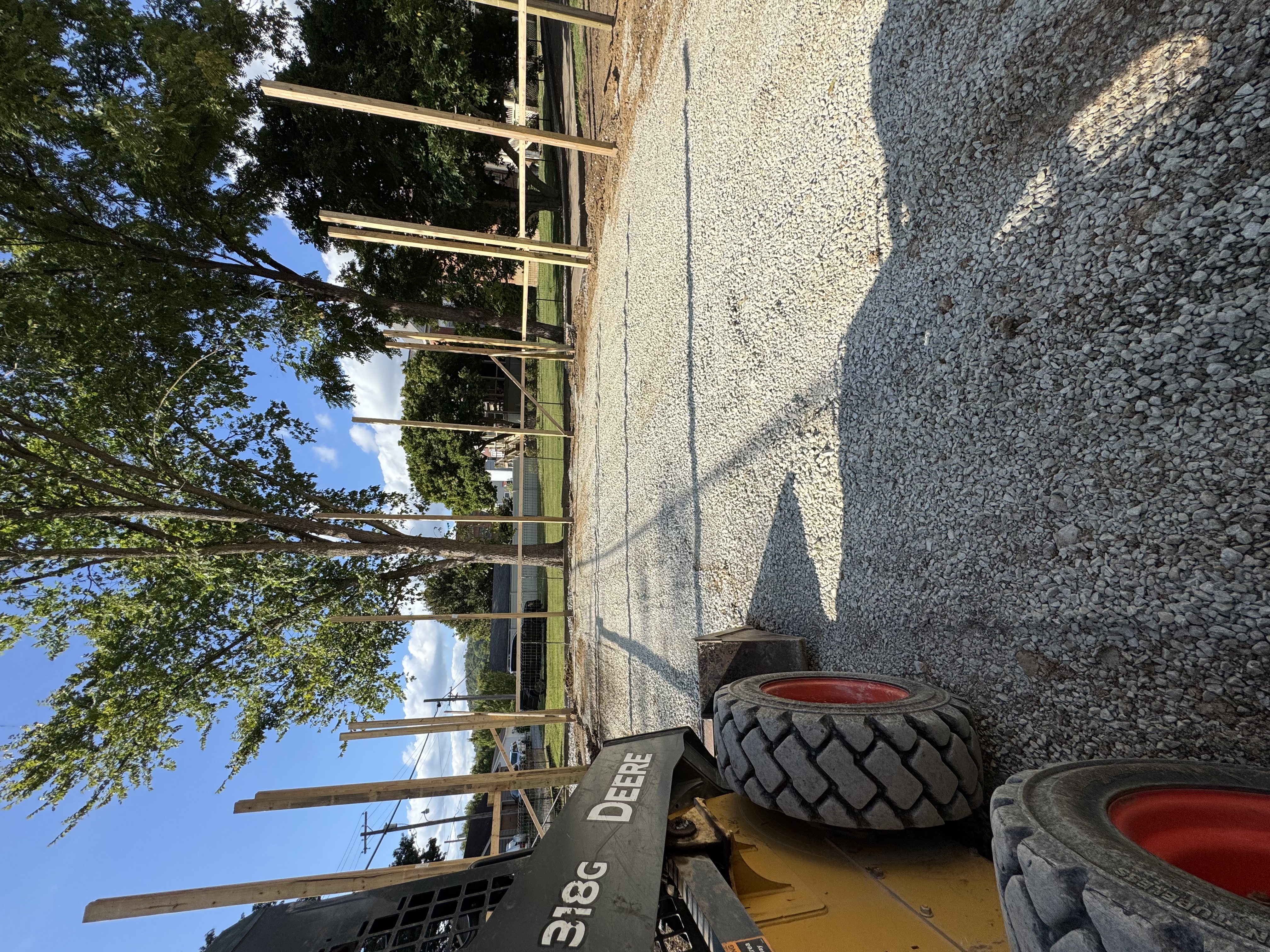 {{ custom_values.service_1 }} in {{custom_values.area_1})