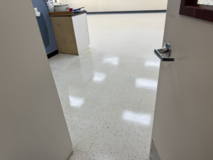 {{ custom_values.service_4 }} in {{custom_values.area_2})