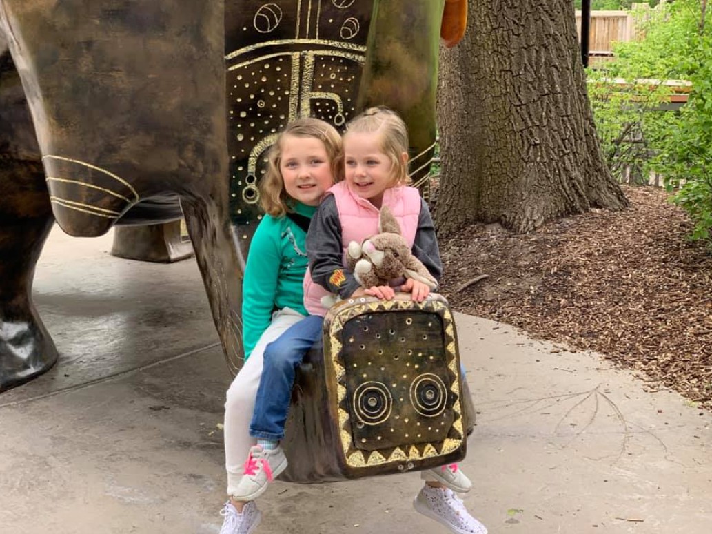 Quincey and Hazel at Hogle Zoo, 2019