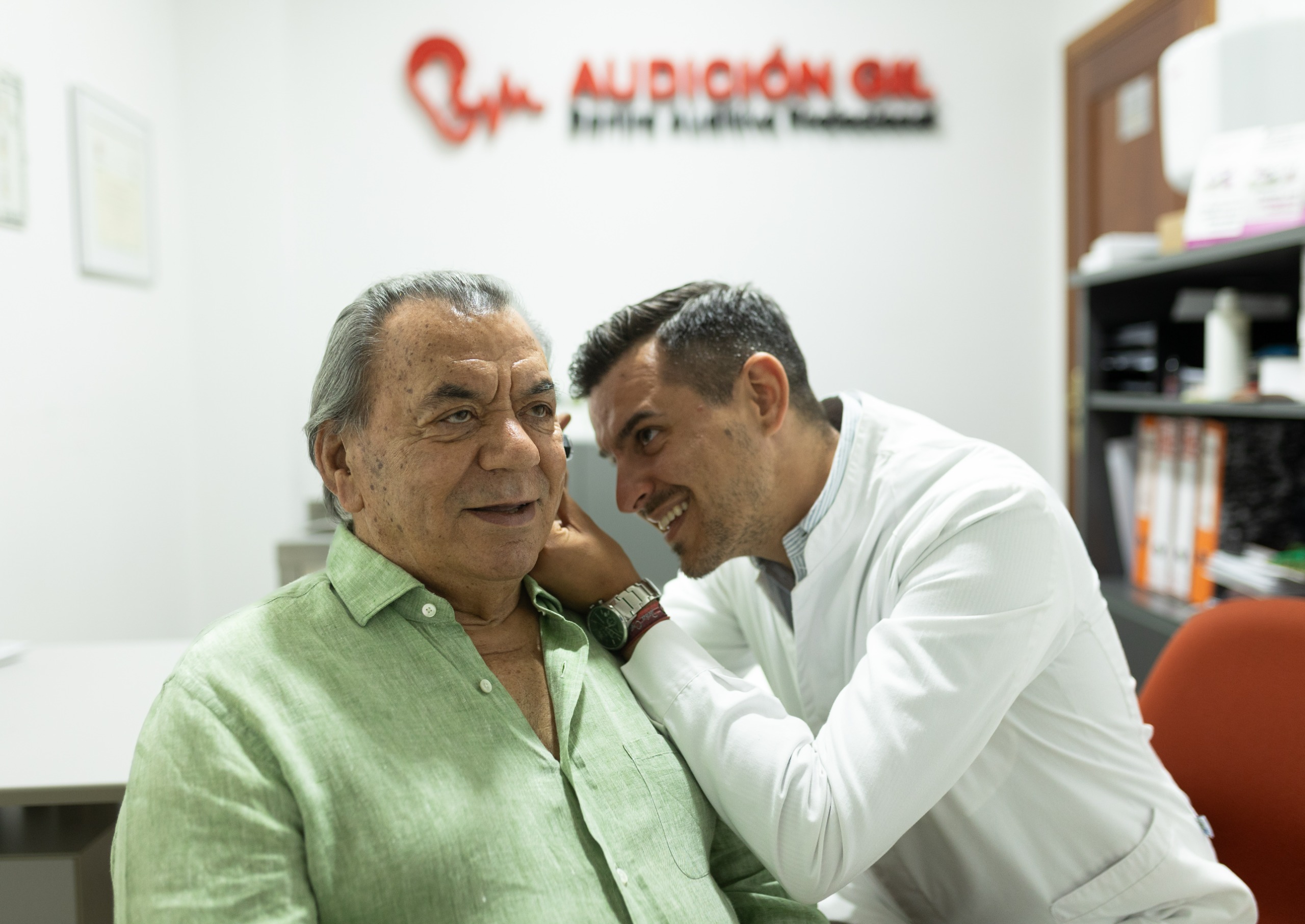 Especialista auditiva