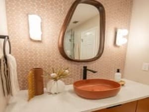 {{ custom_values.service_4 }} in {{custom_values.area_3})