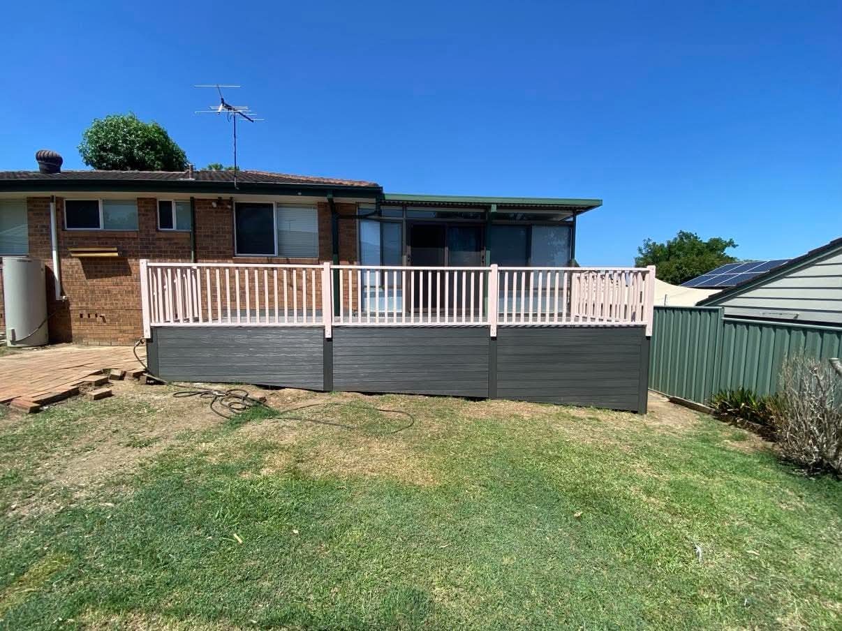Backyard deck with balustrade