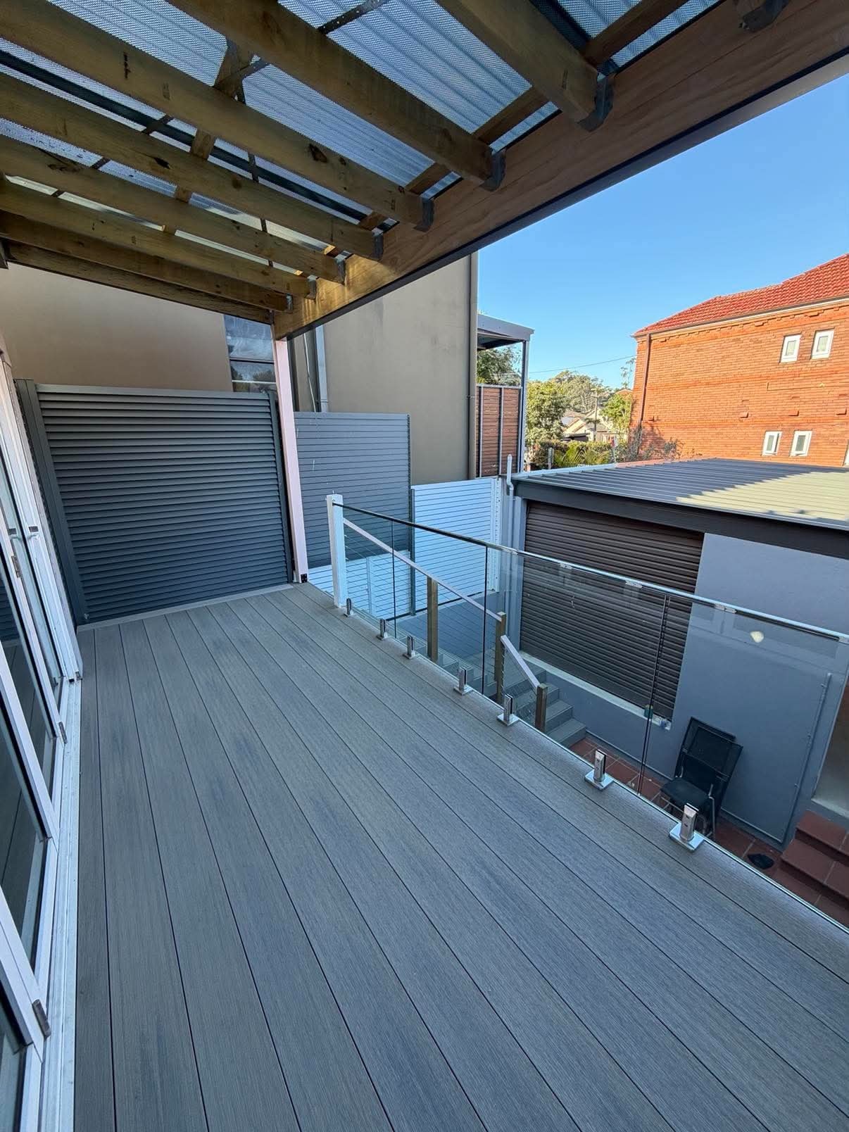 Pergola over a composite deck