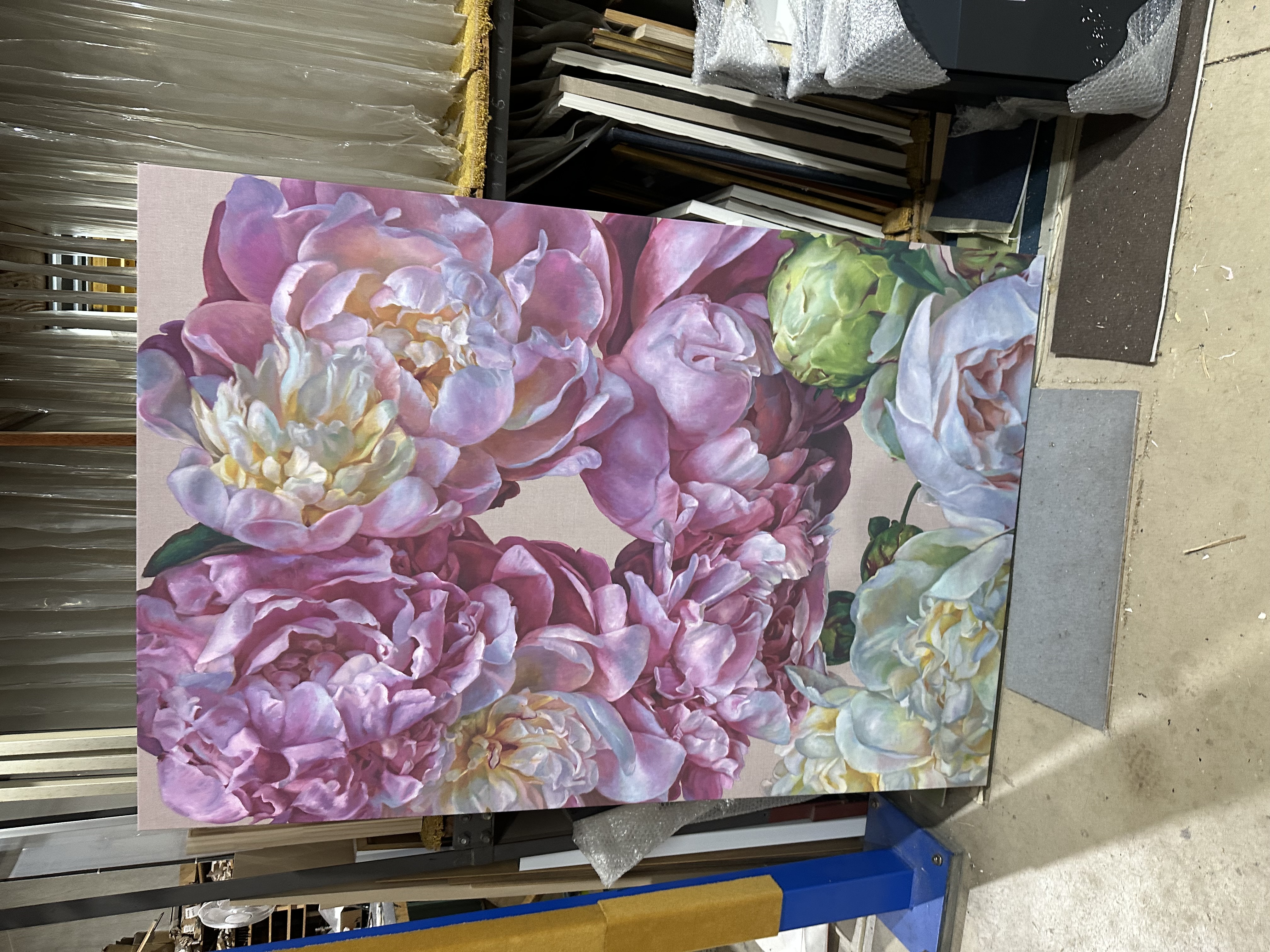 Float framed canvas