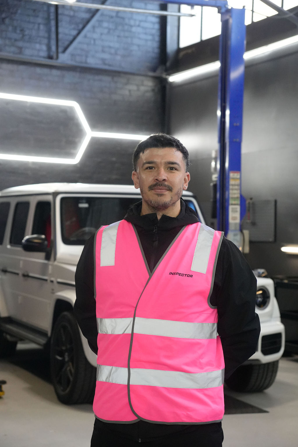 Vicente, Lead Inspector at Sydney Pink Slips