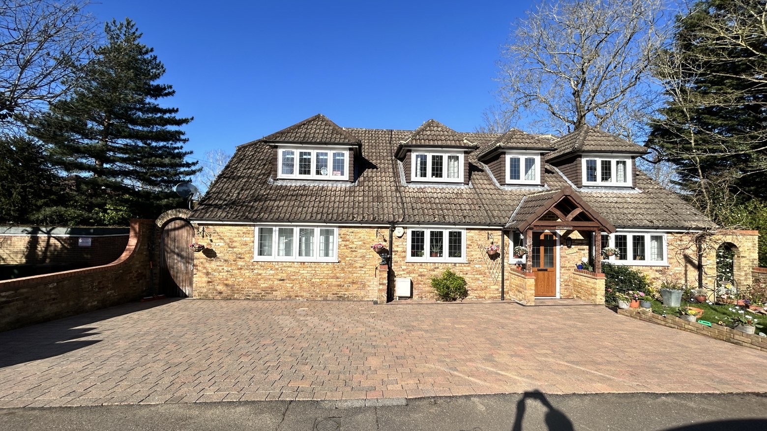 Driveway cleaning Surrey