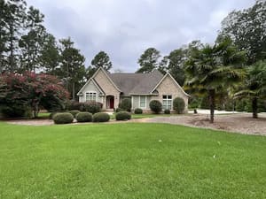 {{ custom_values.service_4 }} in {{custom_values.area_7})