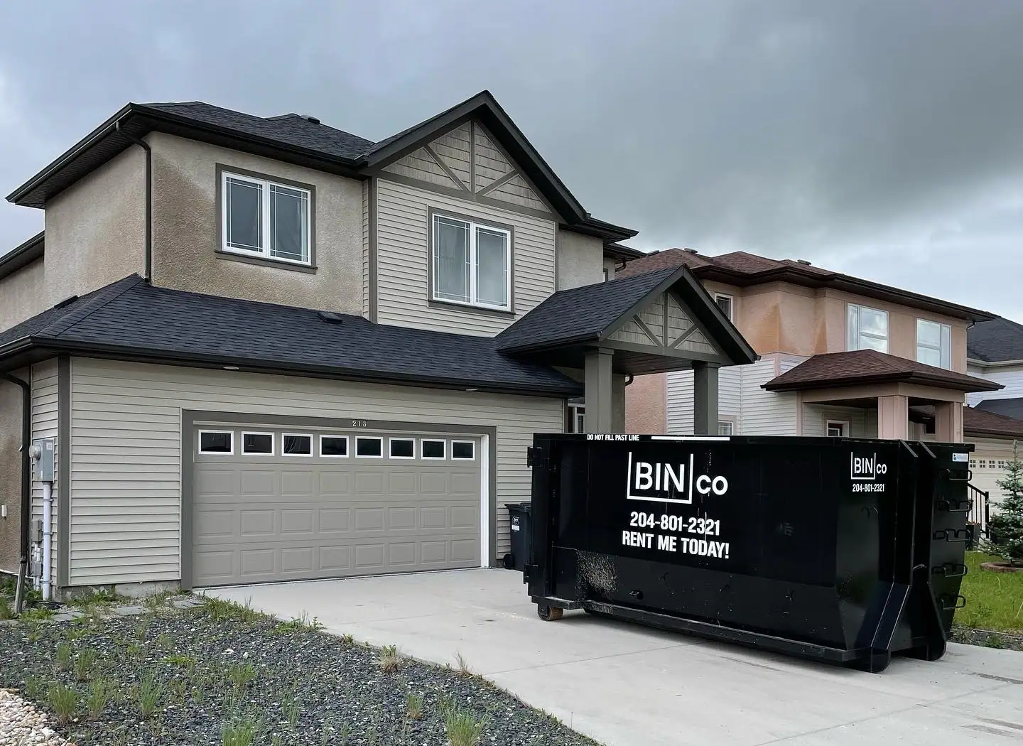 spring cleaning dumpster rental services, residential dumpster rental for garage cleanouts, dumpster rental for yard and landscaping cleanup, affordable dumpster rental services near me, local dumpster rental services in Atlanta GA, Metro Atlanta dumpster rental for seasonal cleanups, Yucca Dump Junk residential dumpster rental services