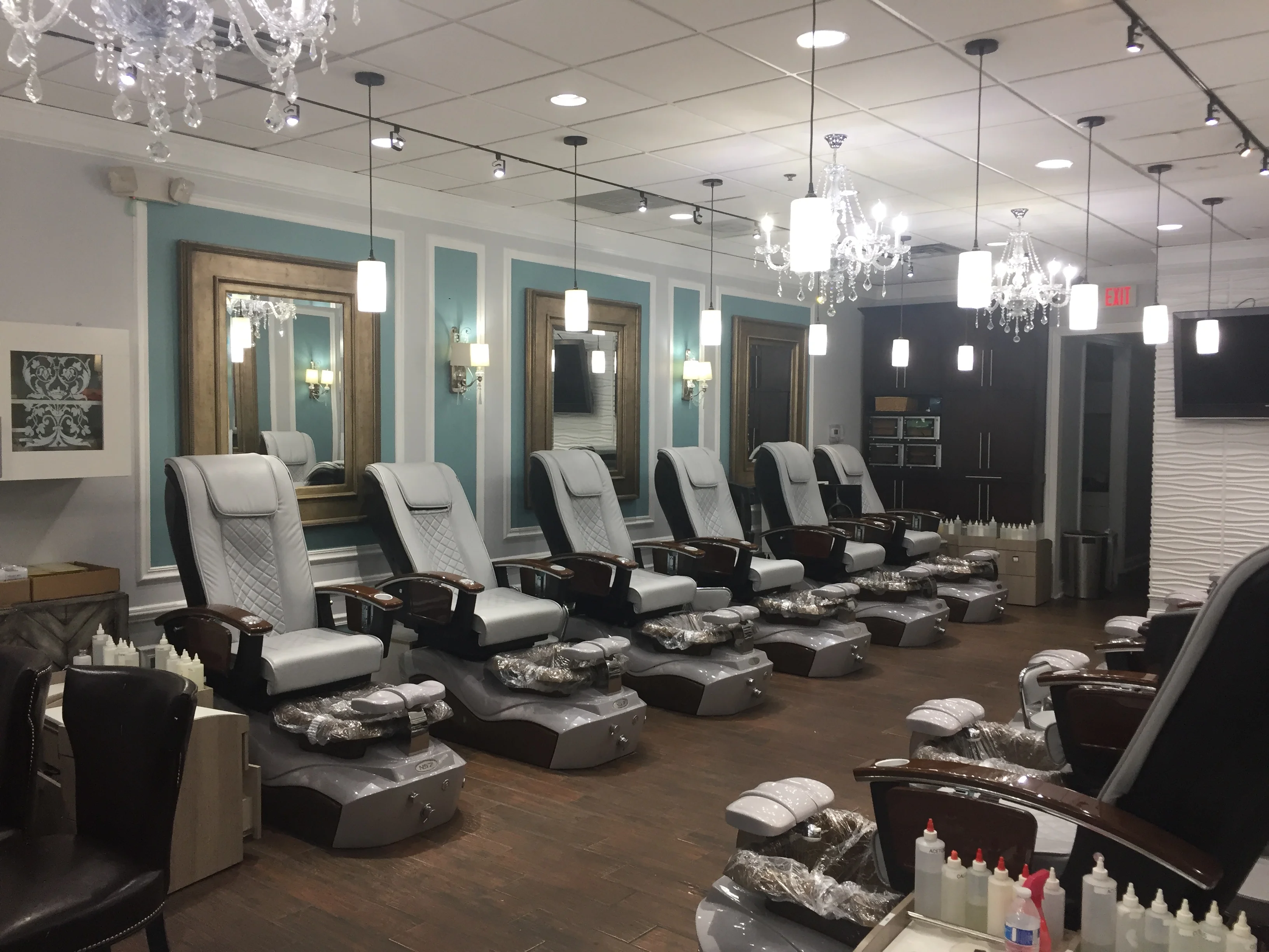 Nail services at L. Lovely Nails in Arlington Heights